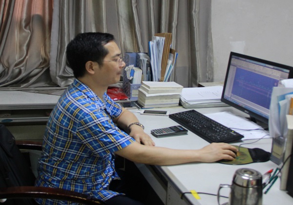 正高級工程師、一級注冊結(jié)構(gòu)工程師黃生合